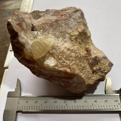 CALCITE/QUARTZ/STRONTIANITE - DULCOTE QUARRY, MENDIP HILLS, SOMERSET, ENGLAN. 496g MF847D
