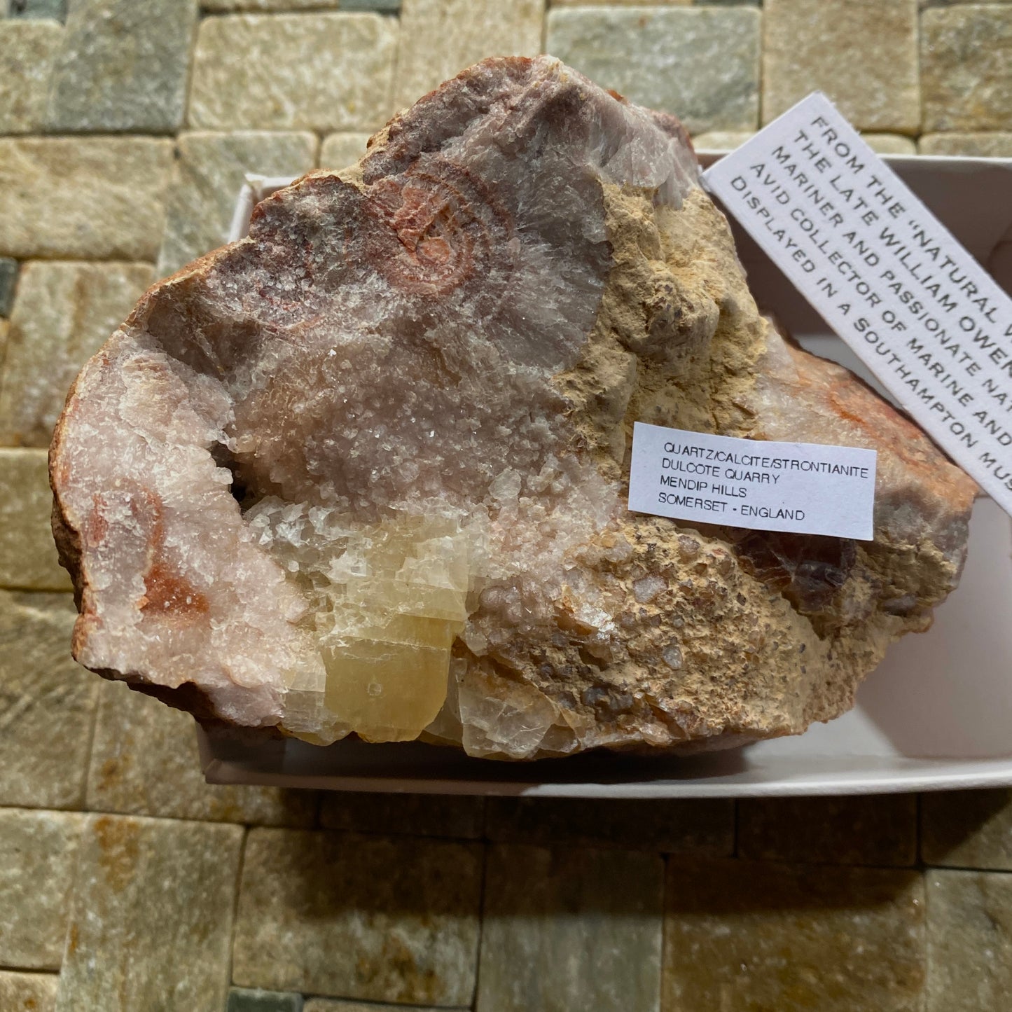 CALCITE/QUARTZ/STRONTIANITE - DULCOTE QUARRY, MENDIP HILLS, SOMERSET, ENGLAN. 496g MF847D