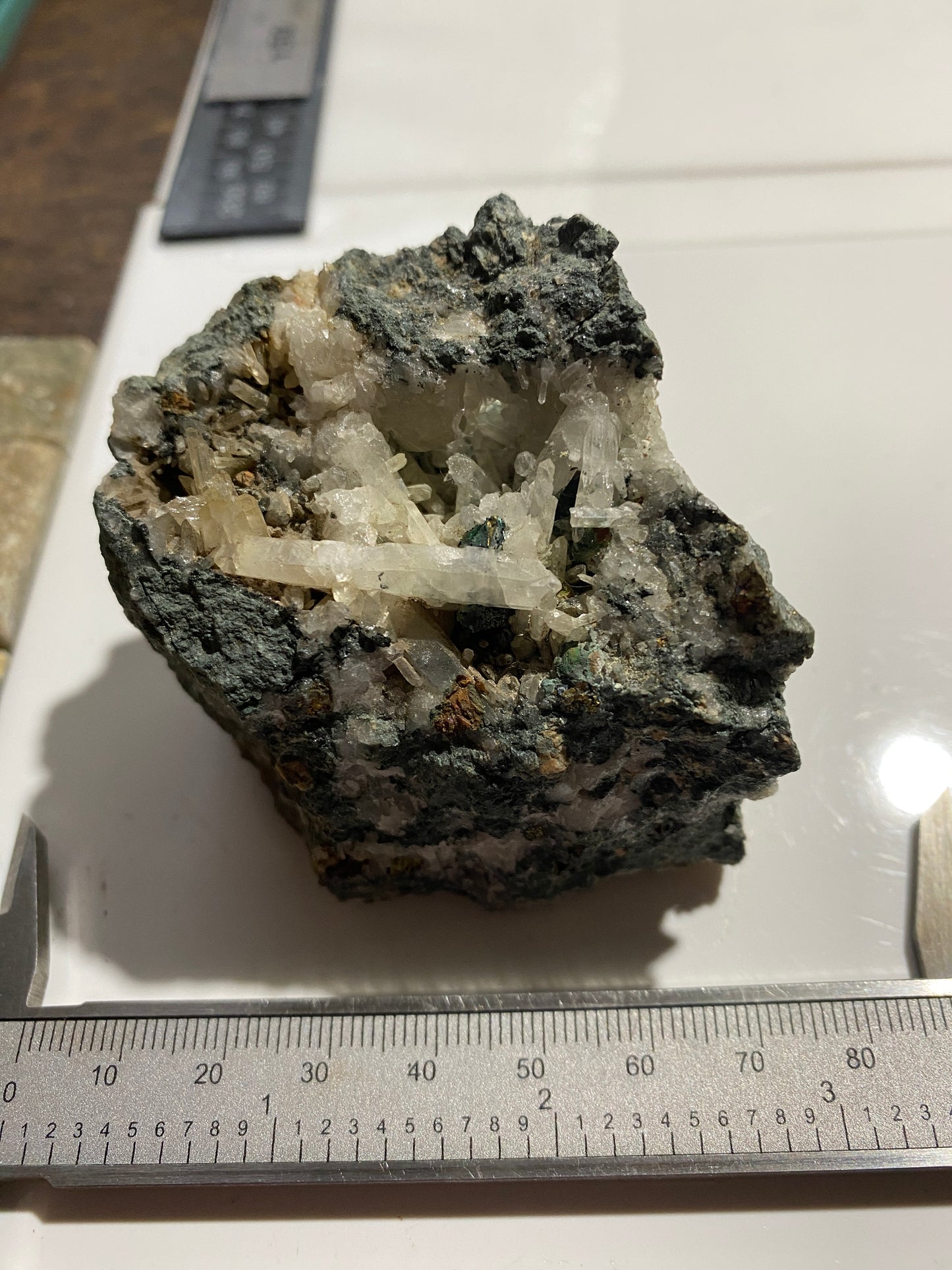 QUARTZ ETC ETC : CRADDOCK MOOR MINE, ST CLEER, CORNWALL ENGLAND. 202g MF4729