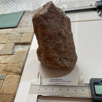 LLANITE RHYOLITE : LLANO COUNTY, TEXAS, U.S.A.  334g. MF5400