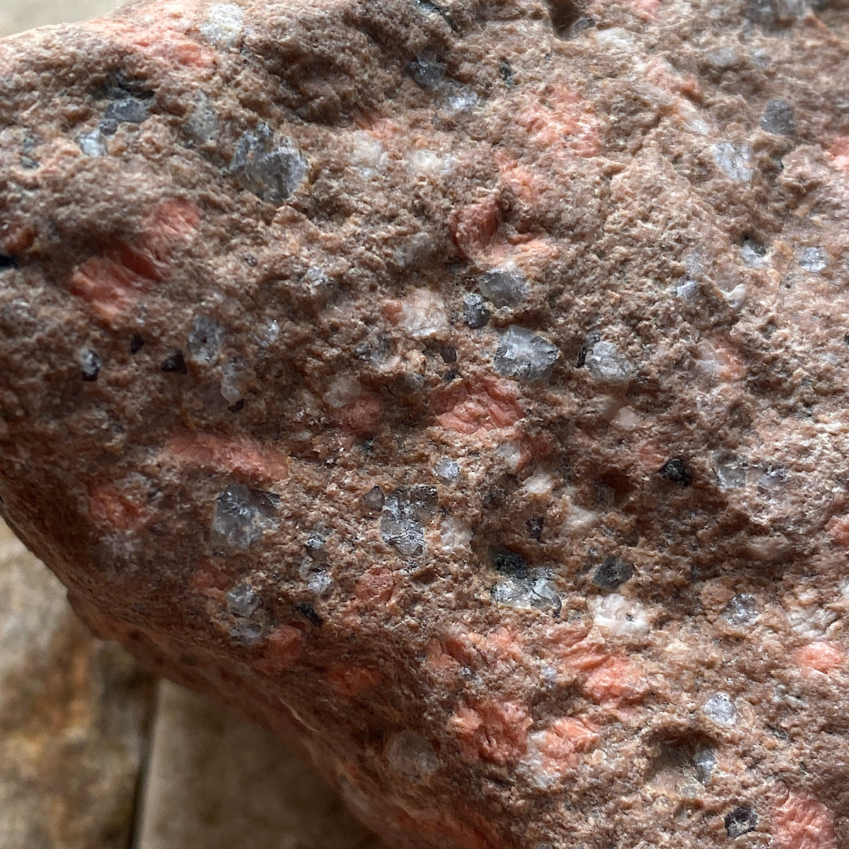 LLANITE RHYOLITE : LLANO COUNTY, TEXAS, U.S.A.  334g. MF5400