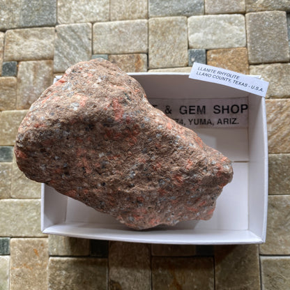 LLANITE RHYOLITE : LLANO COUNTY, TEXAS, U.S.A.  334g. MF5400