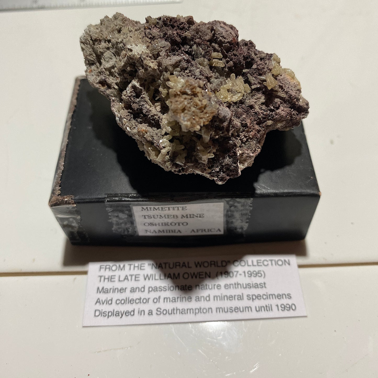 MIMETITE [ETC] - TSUMEB MINE, OSHIKOTO, NAMIBIA, AFRICA 78g MF820