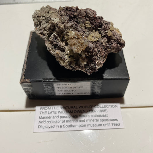 MIMETITE [ETC] - TSUMEB MINE, OSHIKOTO, NAMIBIA, AFRICA 78g MF820