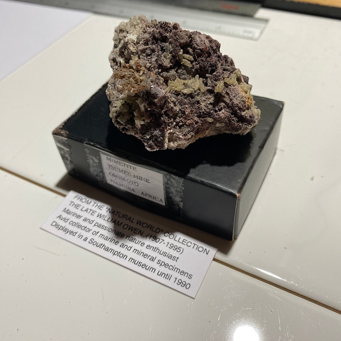 MIMETITE [ETC] - TSUMEB MINE, OSHIKOTO, NAMIBIA, AFRICA 78g MF820