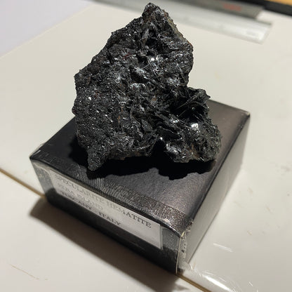 SPECULARITE HEMATITE - ELBA ISLAND, TUSCANY, ITALY  70g MF826