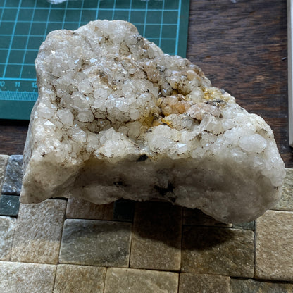 QUARTZ CRYSTAL ASSEMBLAGE : WHEAL DREA, BOTALLACK, CORNWALL. 630g MF5404