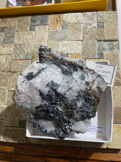 SPECULARITE [MICACEOUS HEMATITE] : DUNKELD QUARRY, PERTHSHIRE, SCOTLAND 725g MF4800