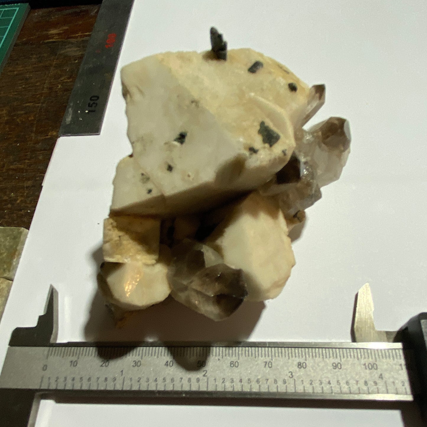 MICROCLINE WITH SMOKE QUARTZ &AEGIRINE LOVELY PIECE FROM MALAWI 286g MF813