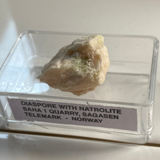 DIASPORE WITH NATROLITE - SAGA 1 QUARRY, SAGASEN, TELEMARK - NORWAY