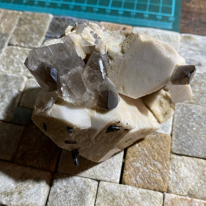 MICROCLINE WITH SMOKE QUARTZ &AEGIRINE LOVELY PIECE FROM MALAWI 286g MF813