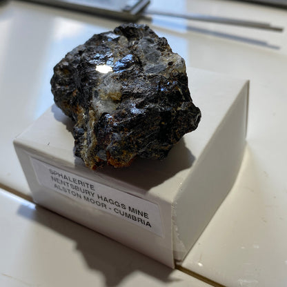 SPHALERITE : NENTSBURY HAGGS MINE, ALSTON MOOR, EDEN, CUMBRIA 56g. MF5408