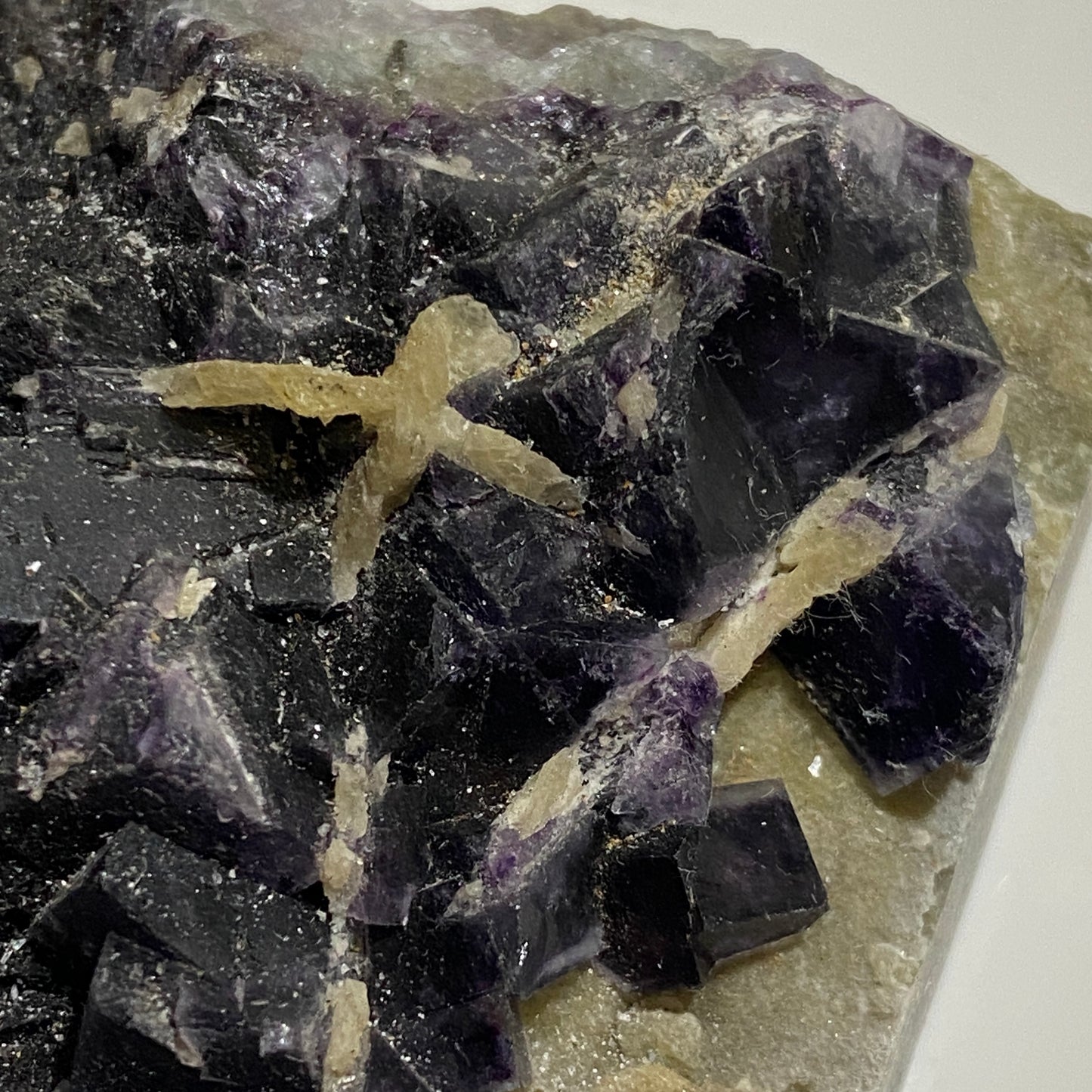 FLUORITE WITH BARYTE - MILLDAM MINE, GREAT HUCKLOW, DERBYSHIRE. 243g. MF4279