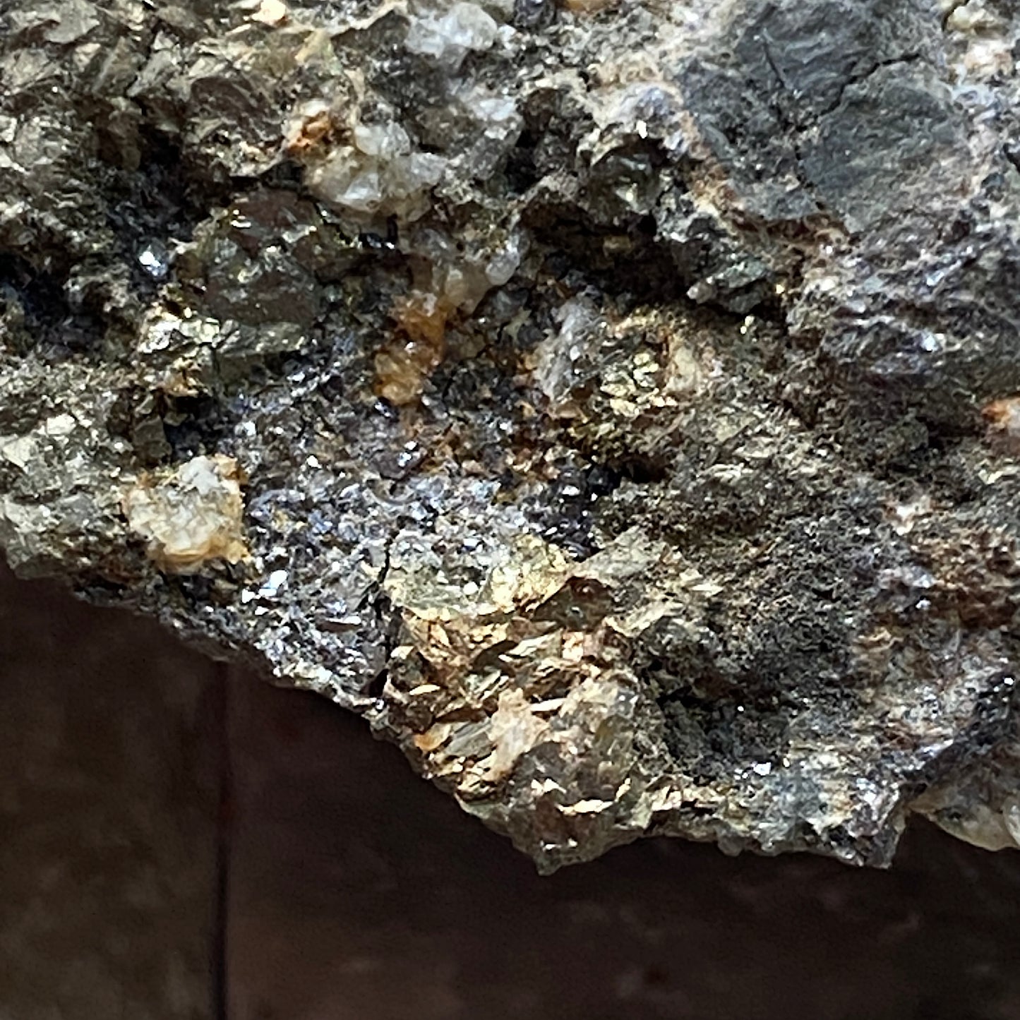 CALCITE WITH TRACES PYRITE [ETC] - CHARTERHOUSE, PRIDDY, SOMERSET 181g MF881