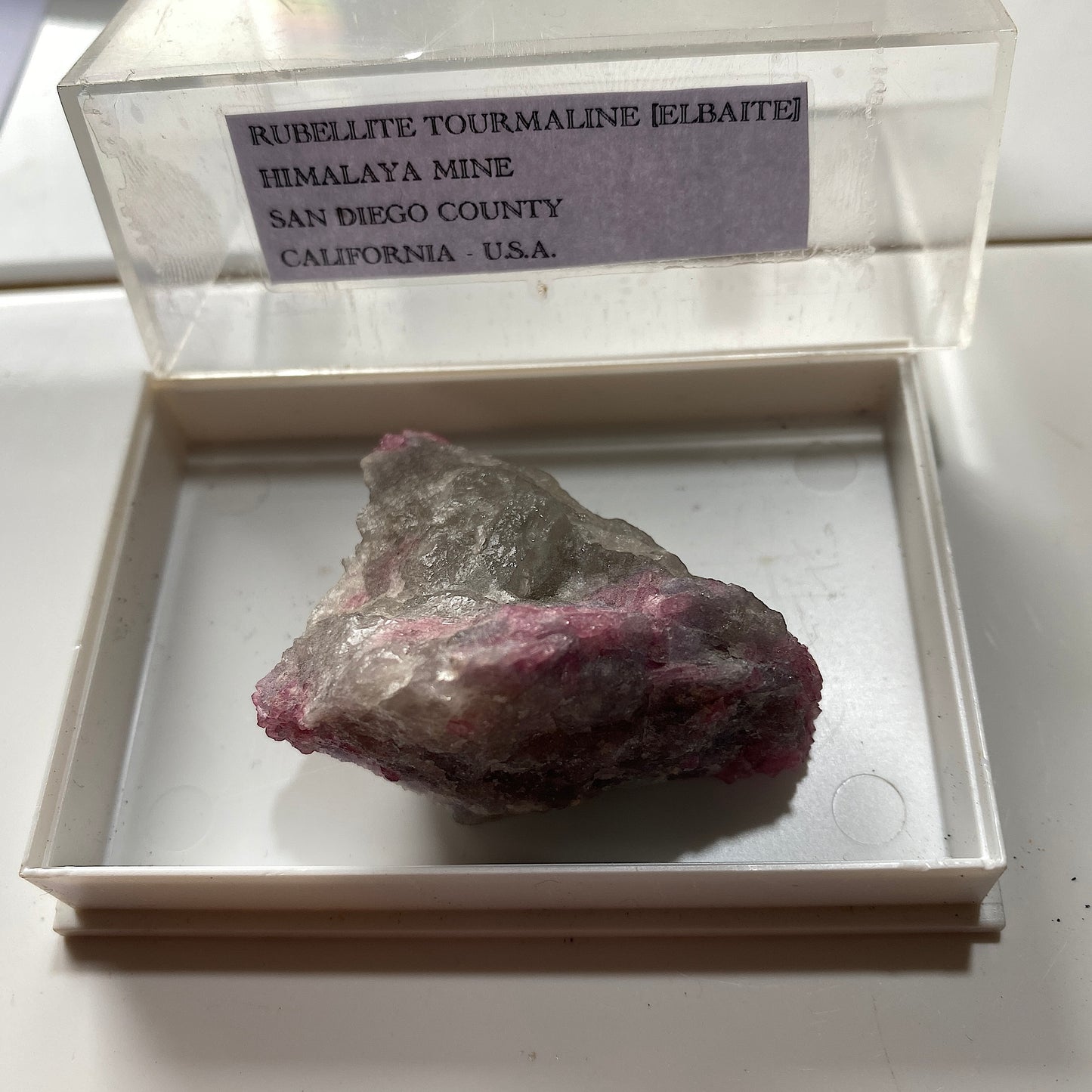 TOURMALINE ÉLABAÏTE [RUBELLITE] DE LA MINE HIMALAYA, CALIFORNIE 36g MF877