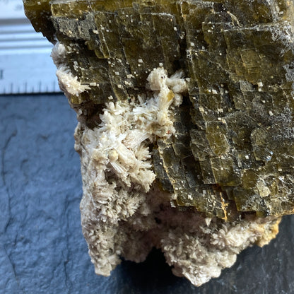 FLUORITE WITH BARYTE, SCORDALE, CUMBRIA, ENGLAND. 194g MF1509