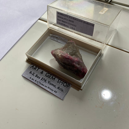 TOURMALINE ÉLABAÏTE [RUBELLITE] DE LA MINE HIMALAYA, CALIFORNIE 36g MF877