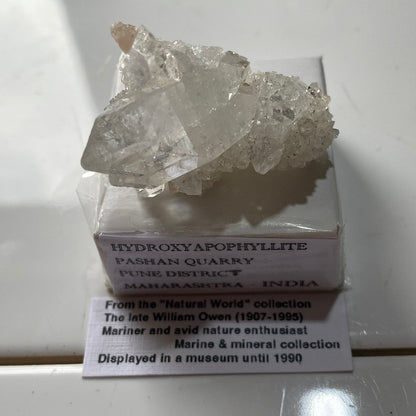 HYDROXYAPOPHYLLITE RARE SUPERBE CLARTÉ D'INDE 22g MF803