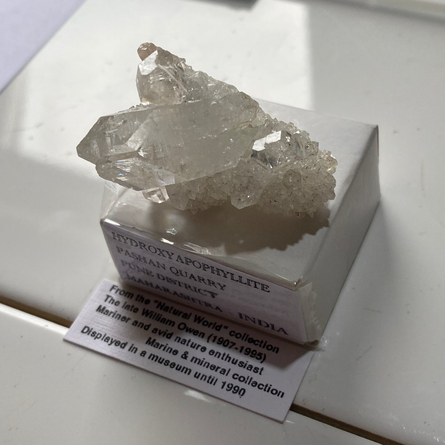 HYDROXYAPOPHYLLITE RARE SUPERBE CLARTÉ D'INDE 22g MF803