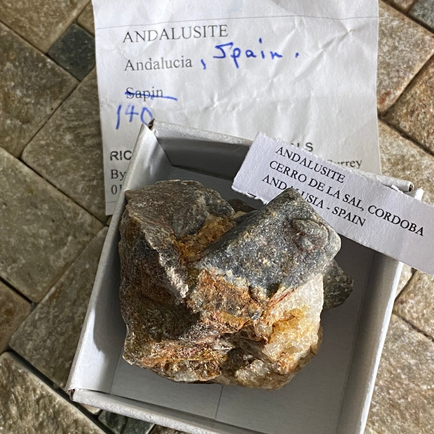 ANDALUSITE - CERRO DE LA SAL, ANDALUSIA, SPAIN. 90g MF1984