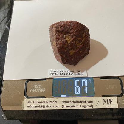 JASPER x 2 SPECIMENS FROM THE U.S.A.  138g. MF5415