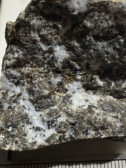 VISHNEVITE : LOCH BORROLAN COMPLEX, HIGHLAND, SCOTLAND  94g MF4811