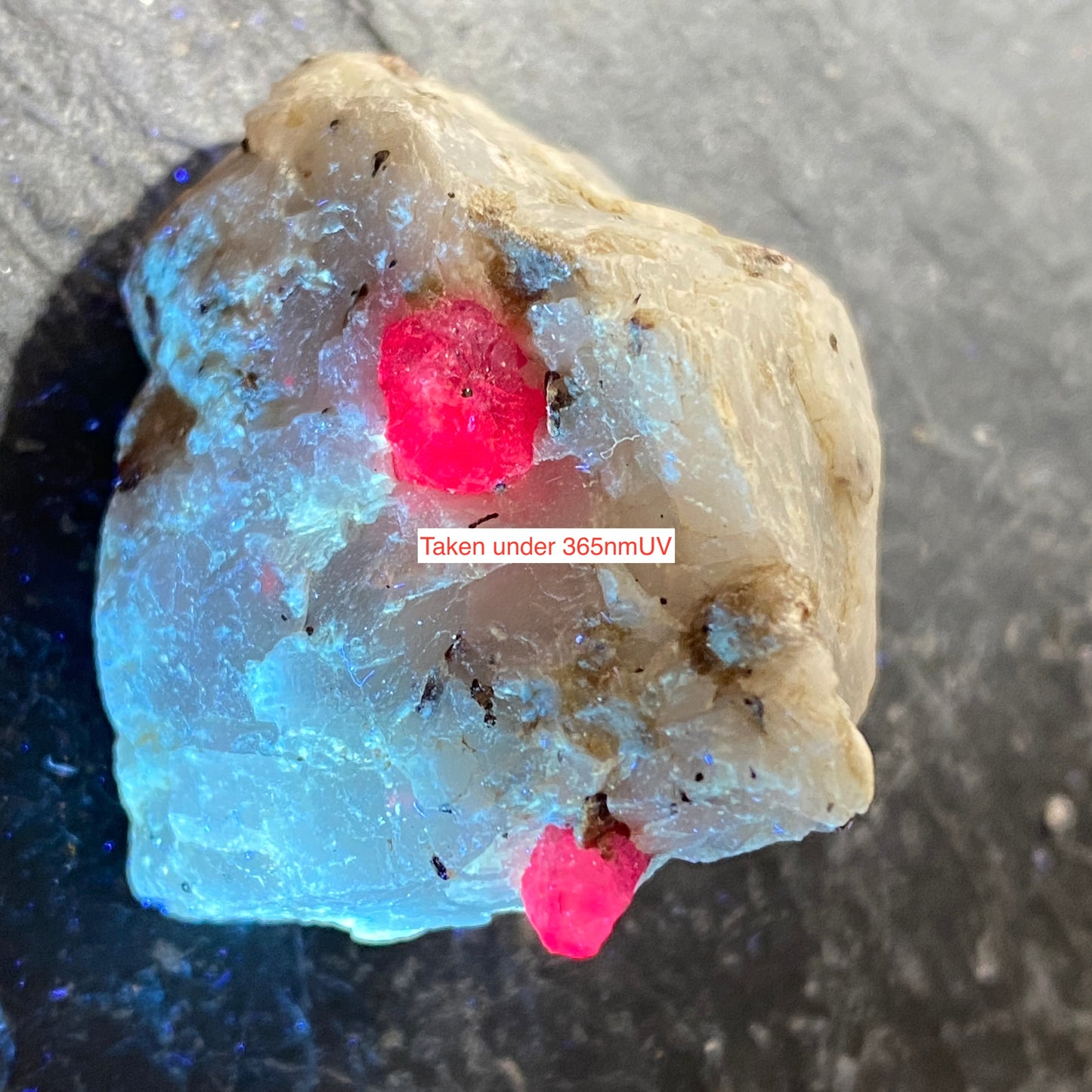 RUBY CORUNDUM ON MATRIX - HUNZA VALLEY, GILGIT-BALTISTAN, PAKISTAN  29g MF9946