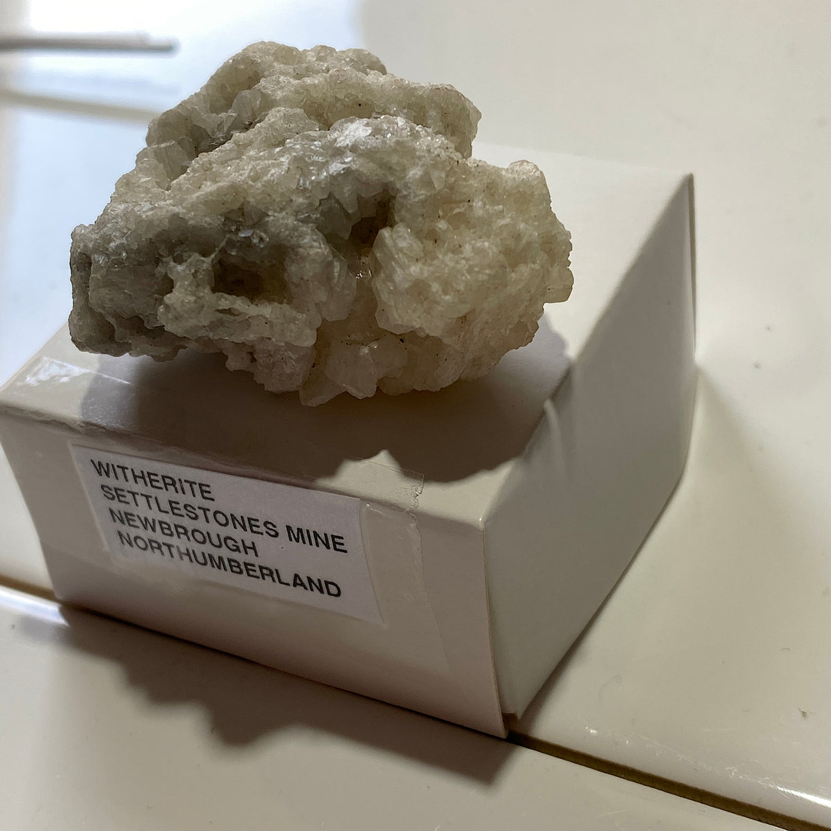 WITHERITE : SETTLESTONES MINE, NEWBROUGH, NORTHUMBERLAND  60g MF5420