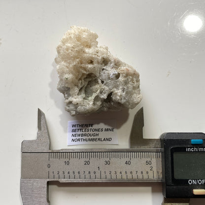WITHERITE : SETTLESTONES MINE, NEWBROUGH, NORTHUMBERLAND  60g MF5420