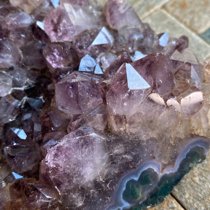 AMETHYST QUARTZ CRYSTAL ASSEMBLAGE.  AMETISTA, BRAZIL 343g MF1516