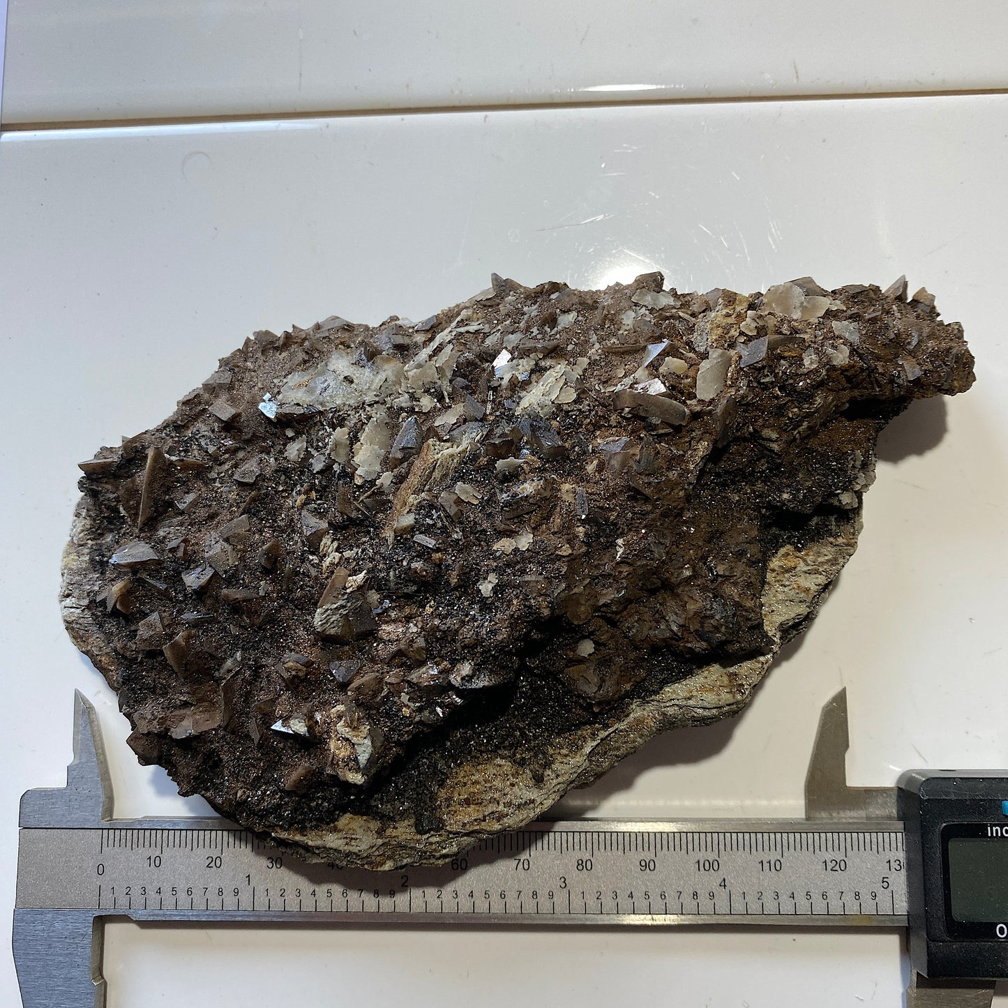 TITANITE WITH CALCITE [ETC] FROM DODO MINE, SARANPAUL, RUSSIA 405g  MF9856B