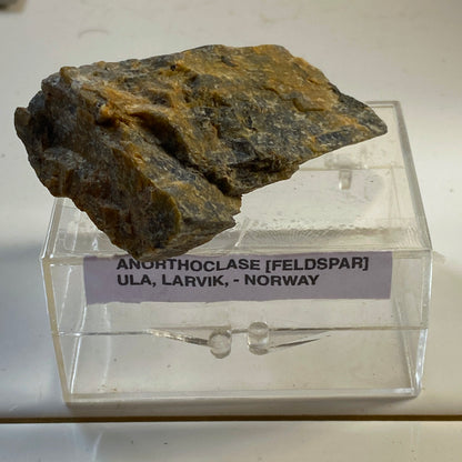 ANORTHOCLASE FELDSPAR - ULA, LARVIK, NORWAY. 15g v MF1977