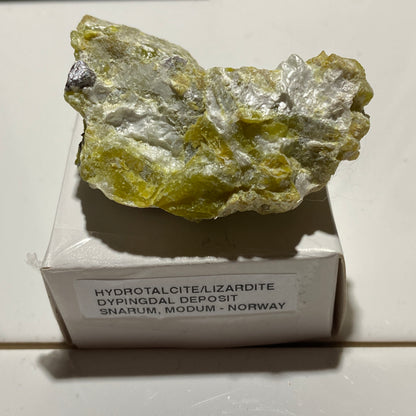 HYDROTALCITE/LIZARDITE : DYPINGDAL DEPOSIT, SNARUM, MODUM, NORWAY  46g MF5426