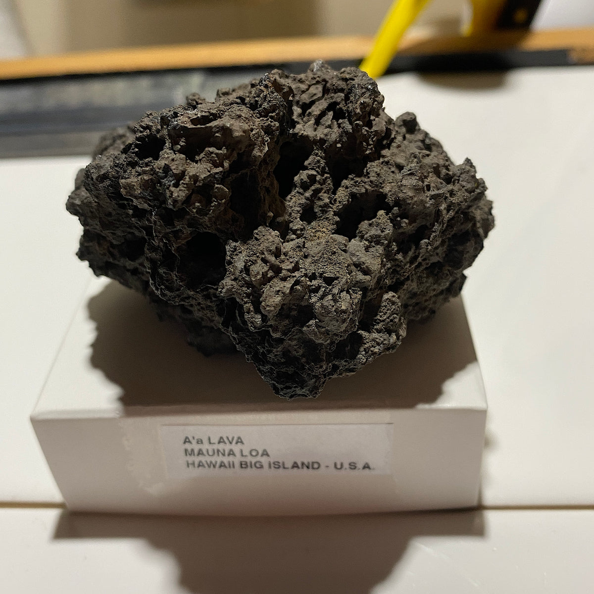 A'a LAVA FROM MAUNA LOA, THE BIG ISLAND, HAWAII,  183g MF5428
