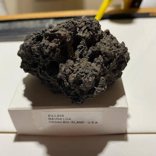A'a LAVA FROM MAUNA LOA, THE BIG ISLAND, HAWAII,  183g MF5428