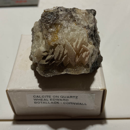 CALCITE ON QUARTZ : WHEAL EDWARD, BOTALLACK, ST JUST, CORNWALL,  79g MF5429