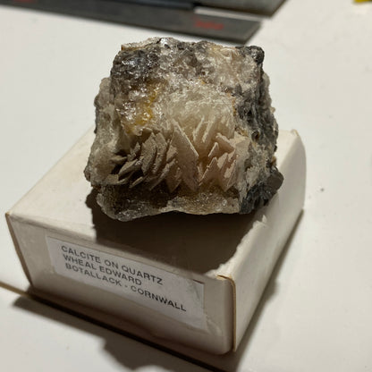 CALCITE ON QUARTZ : WHEAL EDWARD, BOTALLACK, ST JUST, CORNWALL,  79g MF5429