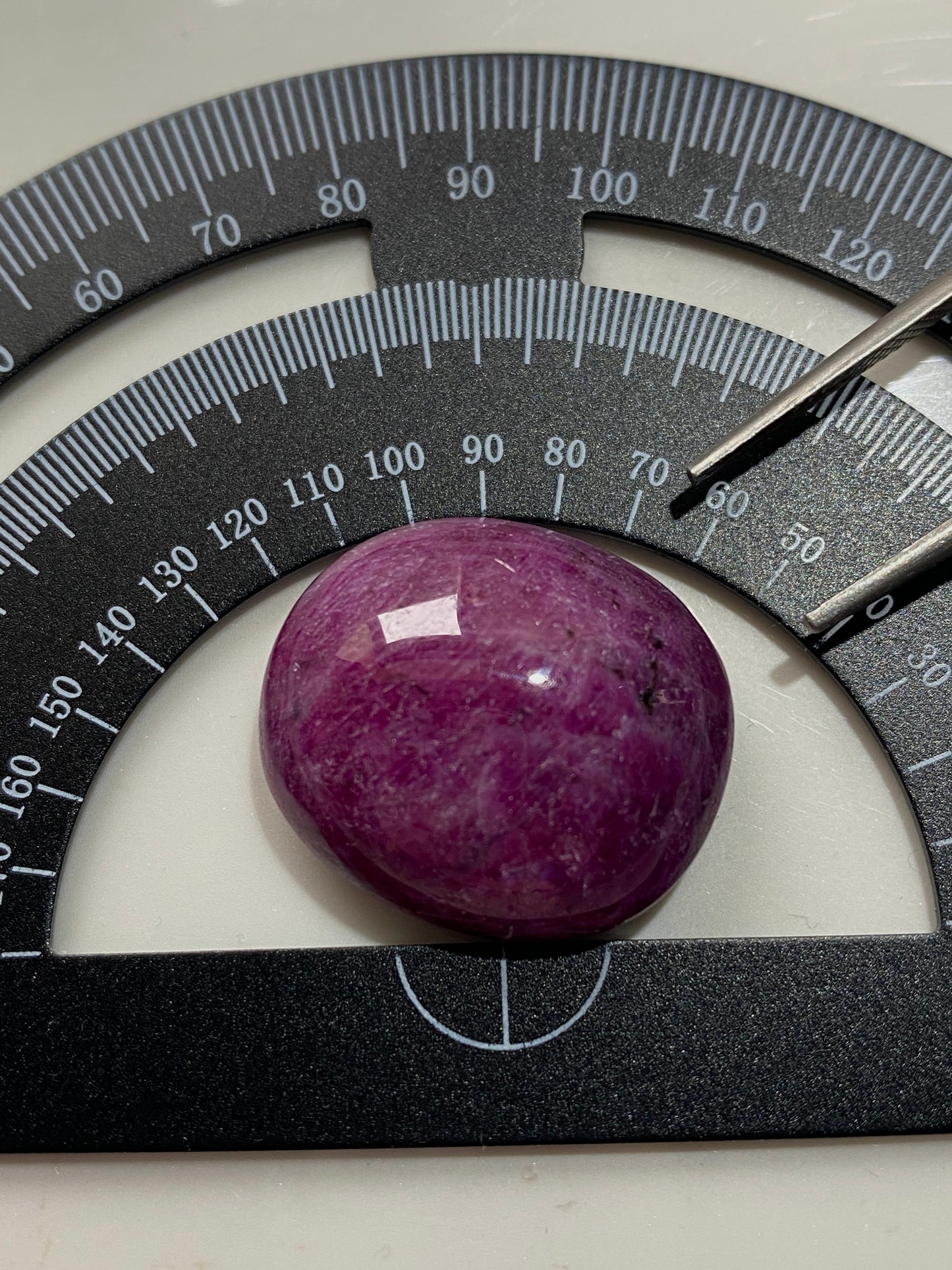 SAPPHIRE CORUNDUM SUBSTANTIAL GEMSTONE : LONGIDO, TANZANIA 45.73Ct MFG4805