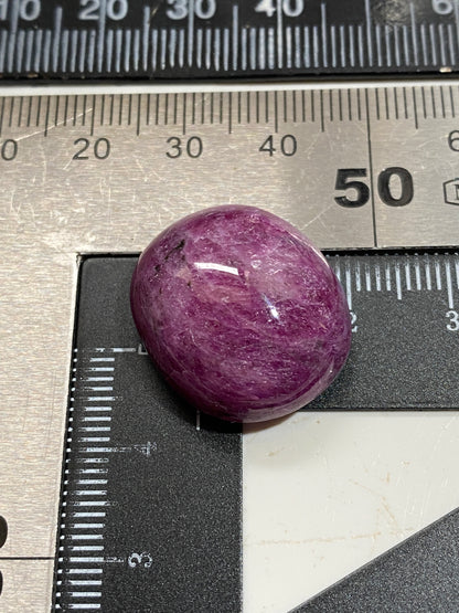 SAPPHIRE CORUNDUM SUBSTANTIAL GEMSTONE : LONGIDO, TANZANIA 45.73Ct MFG4805