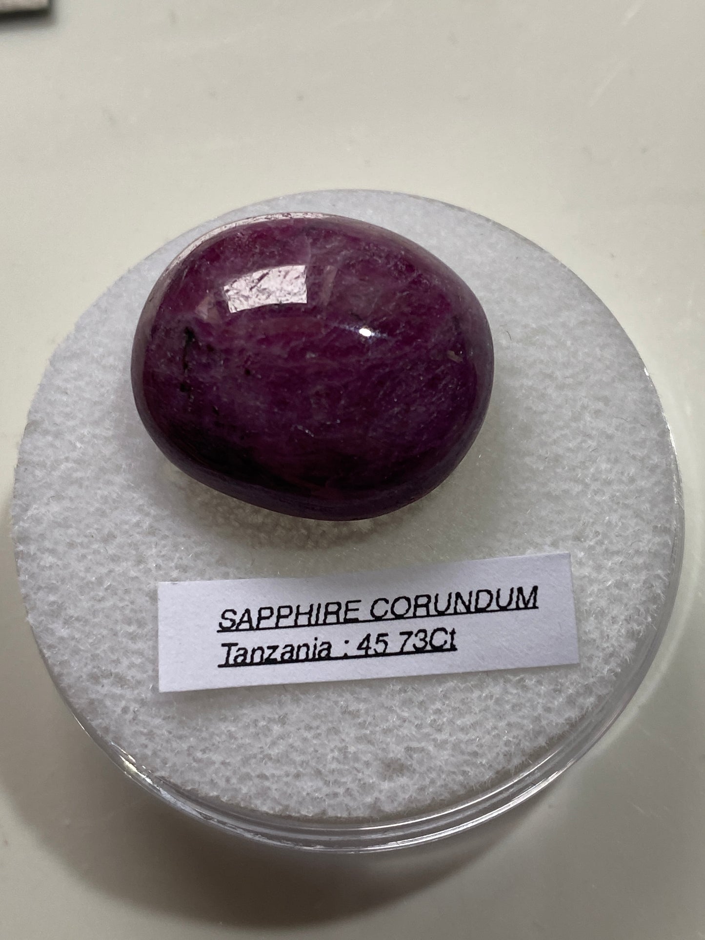 SAPPHIRE CORUNDUM SUBSTANTIAL GEMSTONE : LONGIDO, TANZANIA 45.73Ct MFG4805