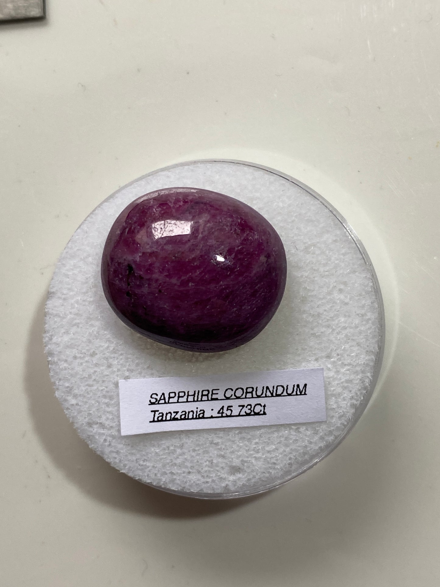 SAPPHIRE CORUNDUM SUBSTANTIAL GEMSTONE : LONGIDO, TANZANIA 45.73Ct MFG4805