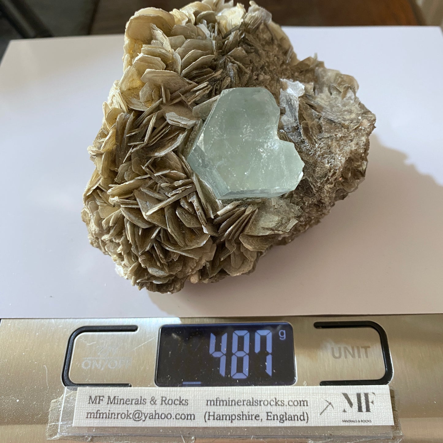 AQUAMARINE BERYL IN MUSCOVITE - CHUMAR BAKHOOR, NAGAR, GILGIT-BALTISTAN- PAKISTAN 487g MF9635