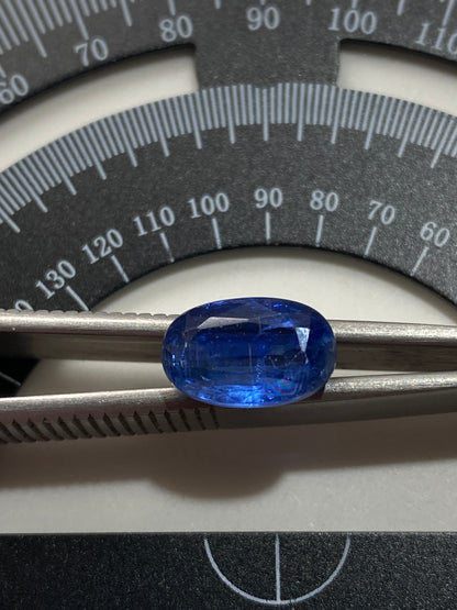 KYANITE GEMSTONE : KALI GANDAKI GORGE, MUSTANG DISTRICT, NEPAL  3.63Ct MFG4807