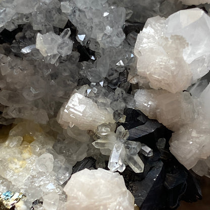 QUARTZ WITH CHALCOPYRITE WITH TRACES OF CALCITE  FROM ANDRASSY 1 MINE, RUDABANYA, HUNGARY 177g MF9685