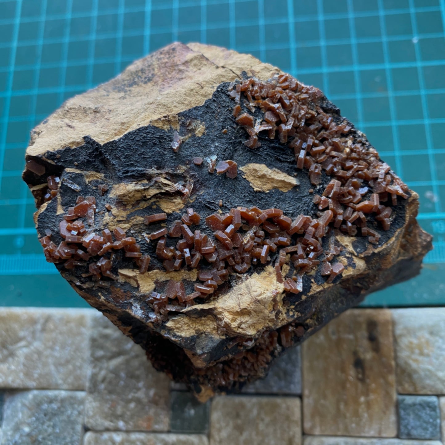 VANADINITE ON MATRIX - TAOUZ, ER RECHIDIA , DRAA-TAFILALET, MOROCCO  341g MF9852