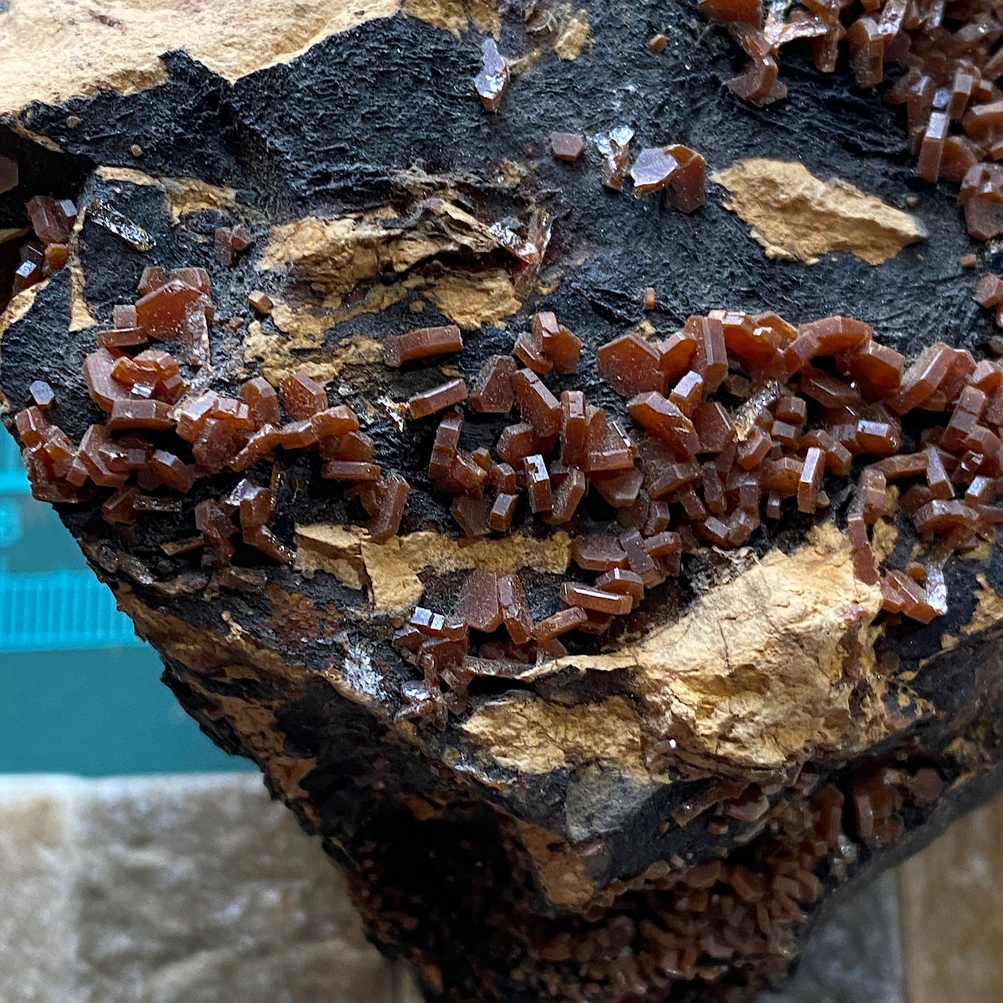 VANADINITE ON MATRIX - TAOUZ, ER RECHIDIA , DRAA-TAFILALET, MOROCCO  341g MF9852