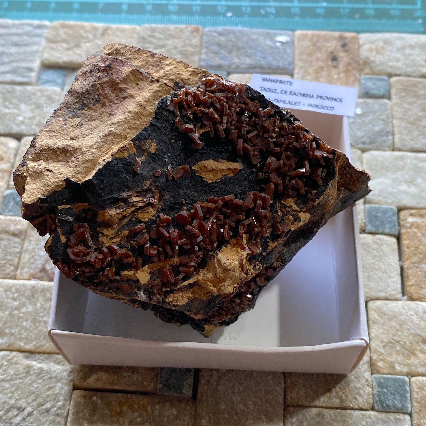 VANADINITE ON MATRIX - TAOUZ, ER RECHIDIA , DRAA-TAFILALET, MOROCCO  341g MF9852