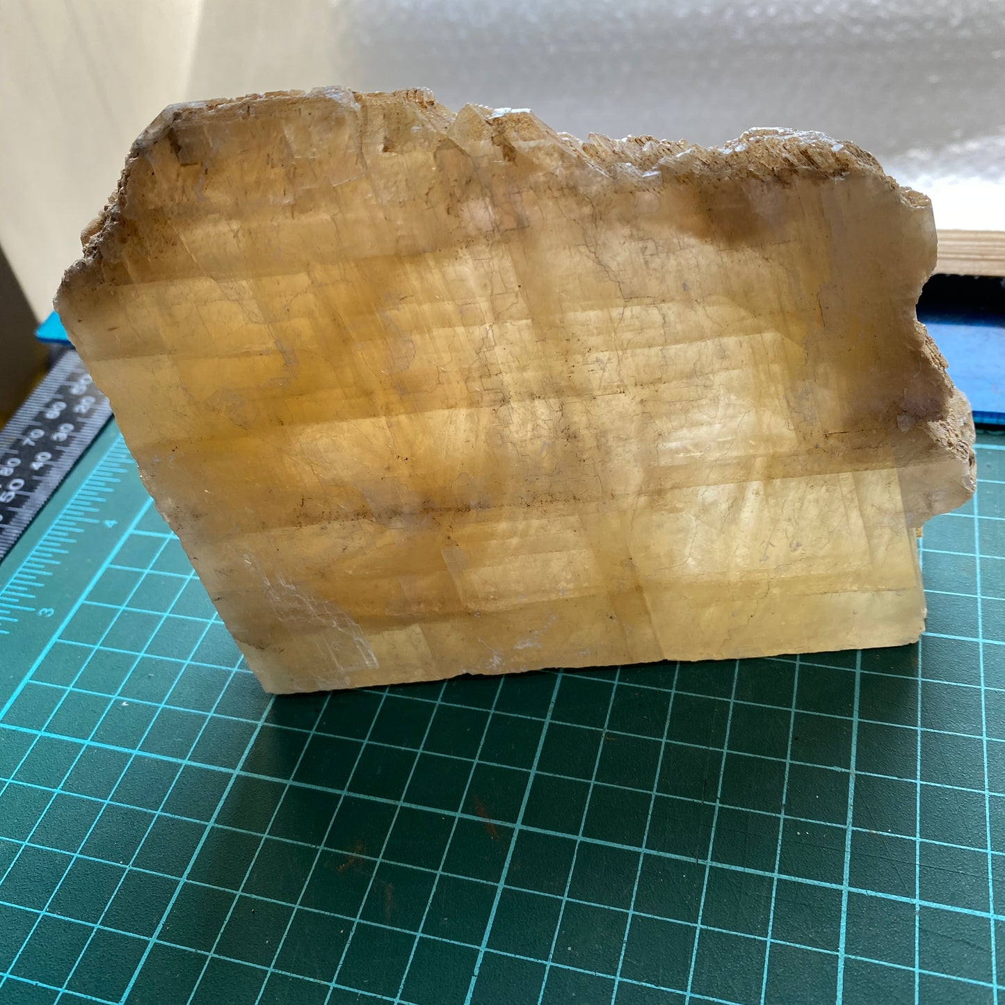 CALCITE - LARGE SPECIMEN FROM BOWERS QUARRY, ISLE OF PORTLAND, DORSET 700g MF9846