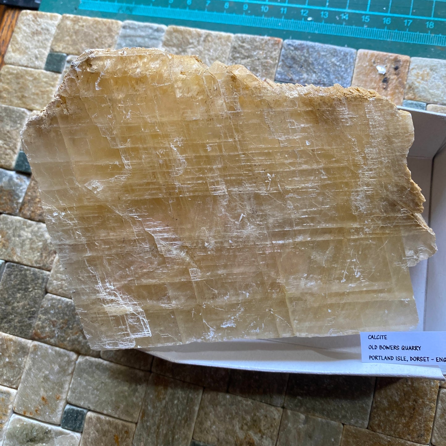 CALCITE - LARGE SPECIMEN FROM BOWERS QUARRY, ISLE OF PORTLAND, DORSET 700g MF9846