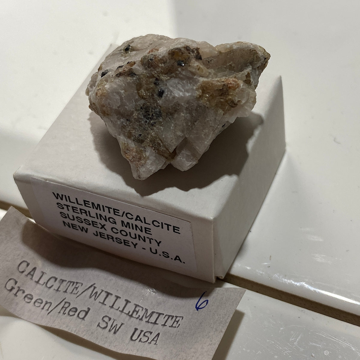 WILLEMITE & CALCITE : STERLING MINE, SUSSEX COUNTY, NEW JERSEY, U.S.A. 19g. MF5448